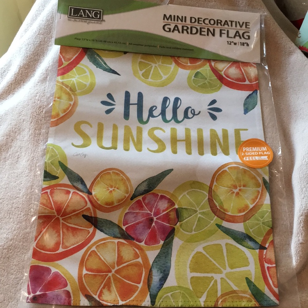 Hello Sunshine Citrus Garden Flag NWT 12” X 18”